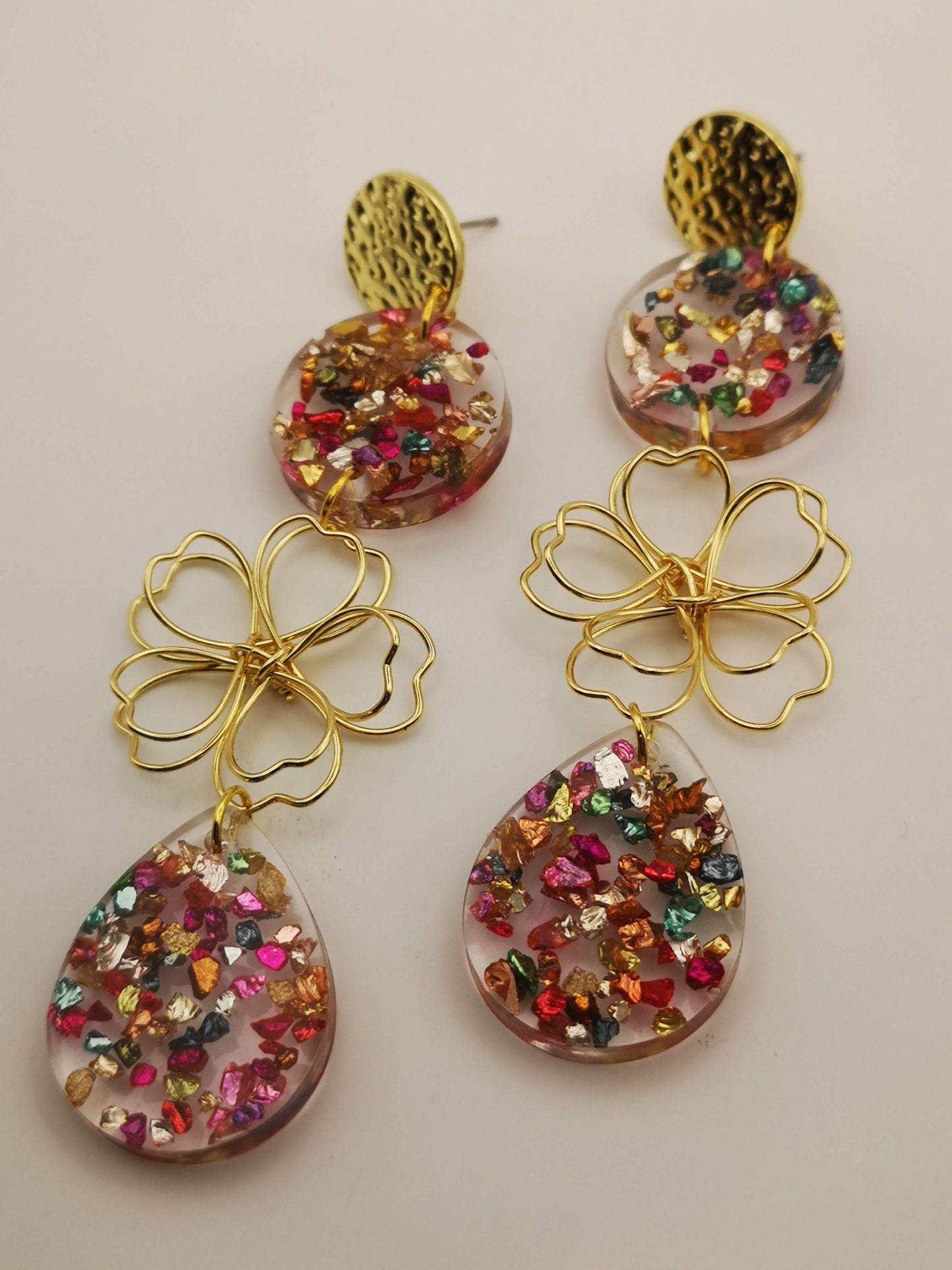 Pendientes de flamenca personalizados hechos con vidrios de colores artesanalmente