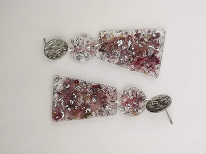 Pendientes de flamenca personalizados hechos con flores artesanalmente